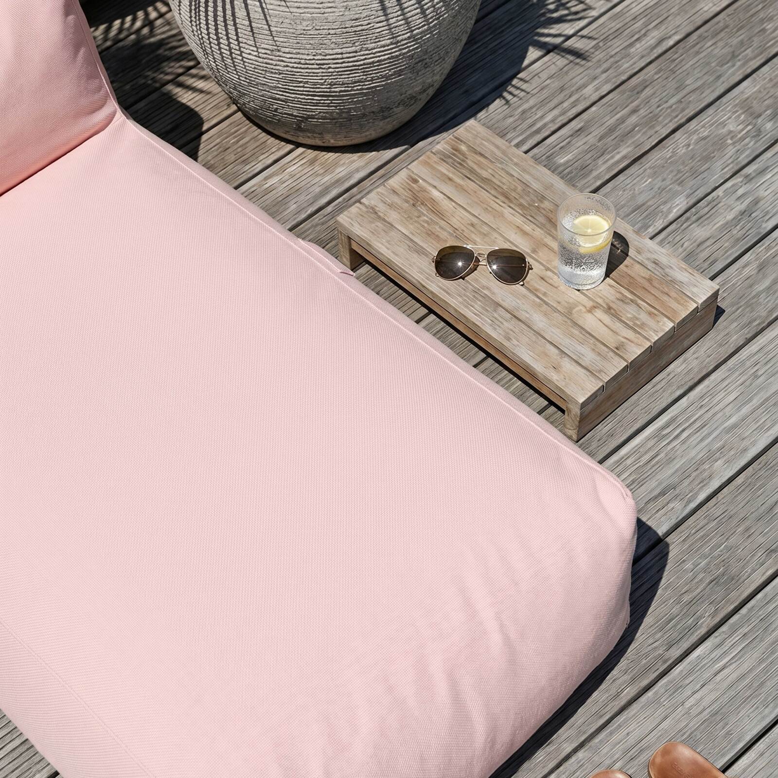 Chaiselongue für modulare Gartenmöbel