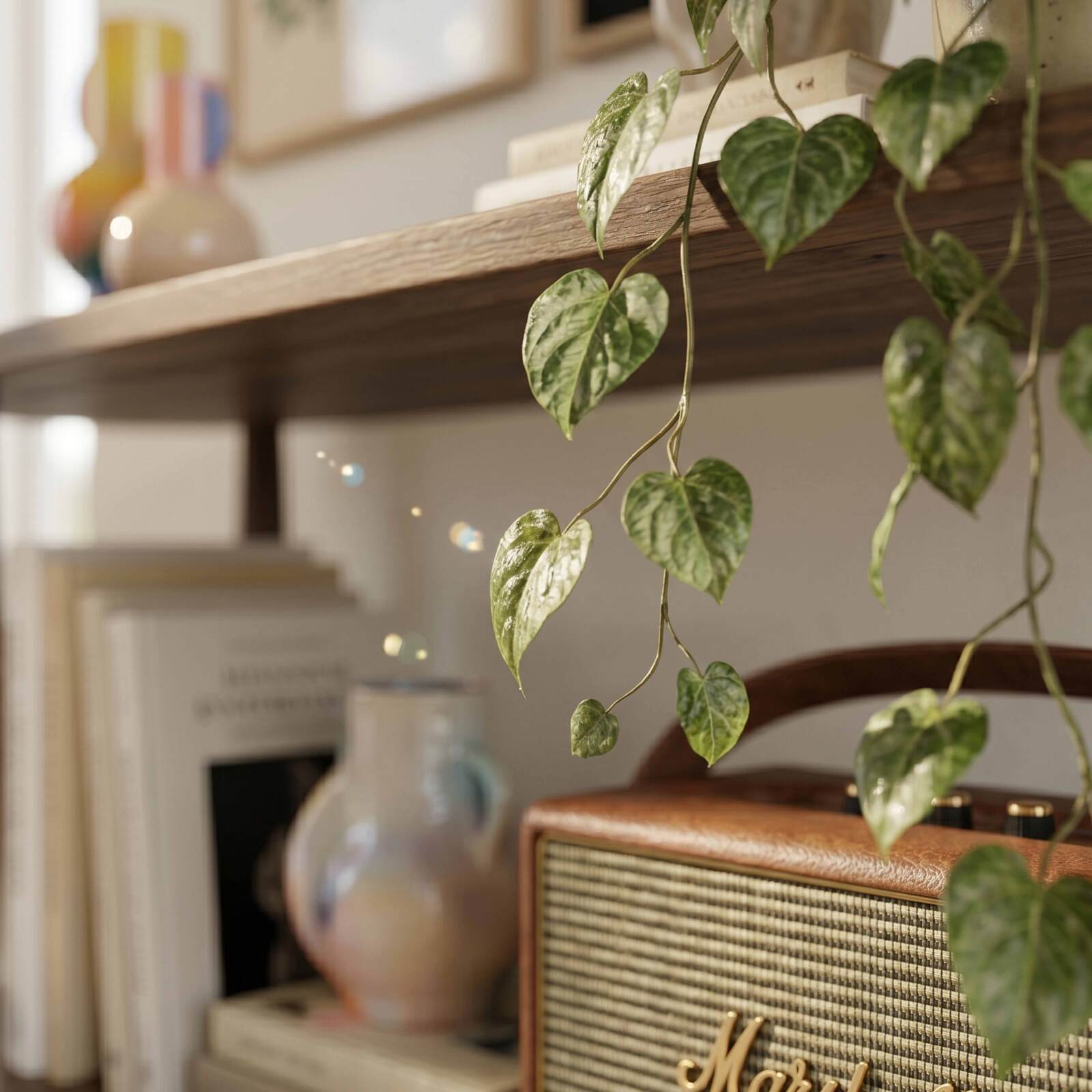 Hohes Regal in Holzoptik, 120x145 cm