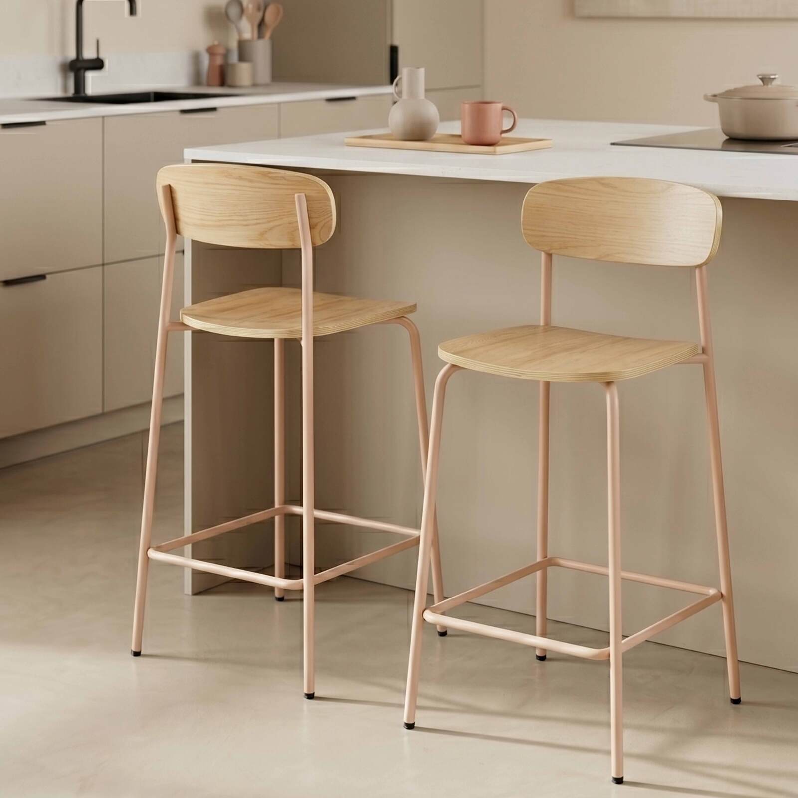 Barstühle aus Holz und Metall - 2er-Set