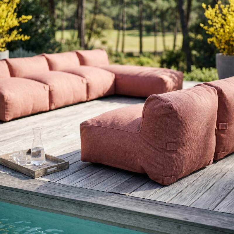 Modulare Gartenmöbel für 7 Personen bestehend aus 5 Sesseln und 2 Chaiselongues (3/7)