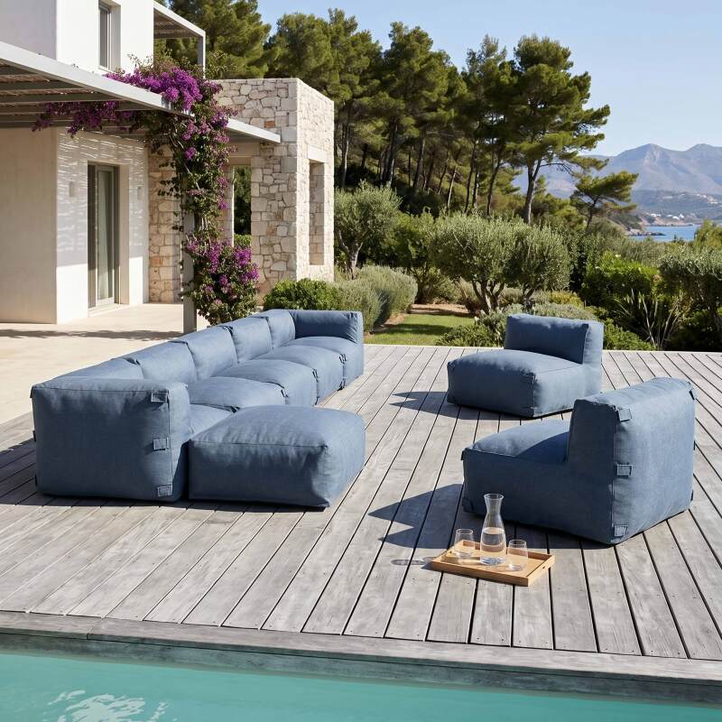 Modulare Gartenmöbel für 8 Personen bestehend aus 5 Sesseln, 2 Ecksesseln und 1 Sitzsack