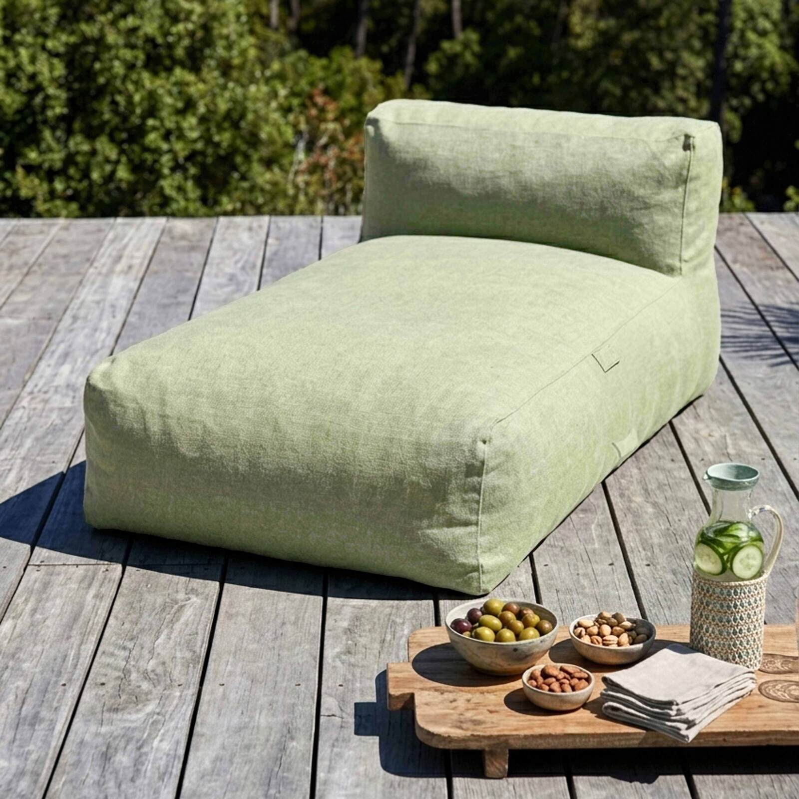 Modulare Gartenmöbel für 6 Personen bestehend aus 5 Sesseln und 1 Chaiselongue