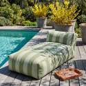 Chaiselongue im gestreiften Design für ein modulares Outdoor-Sofa