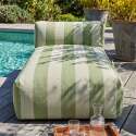 Chaiselongue im gestreiften Design für ein modulares Outdoor-Sofa
