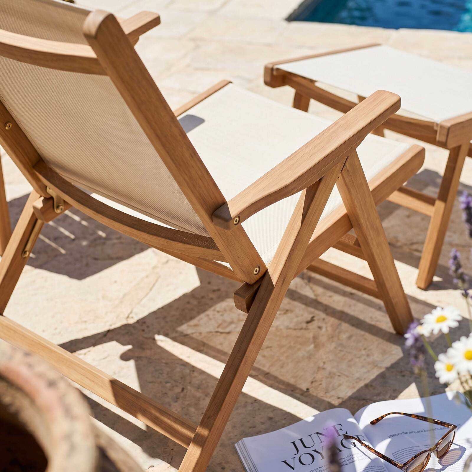 Relax Gartensessel aus Eukalyptusholz mit Fußstütze