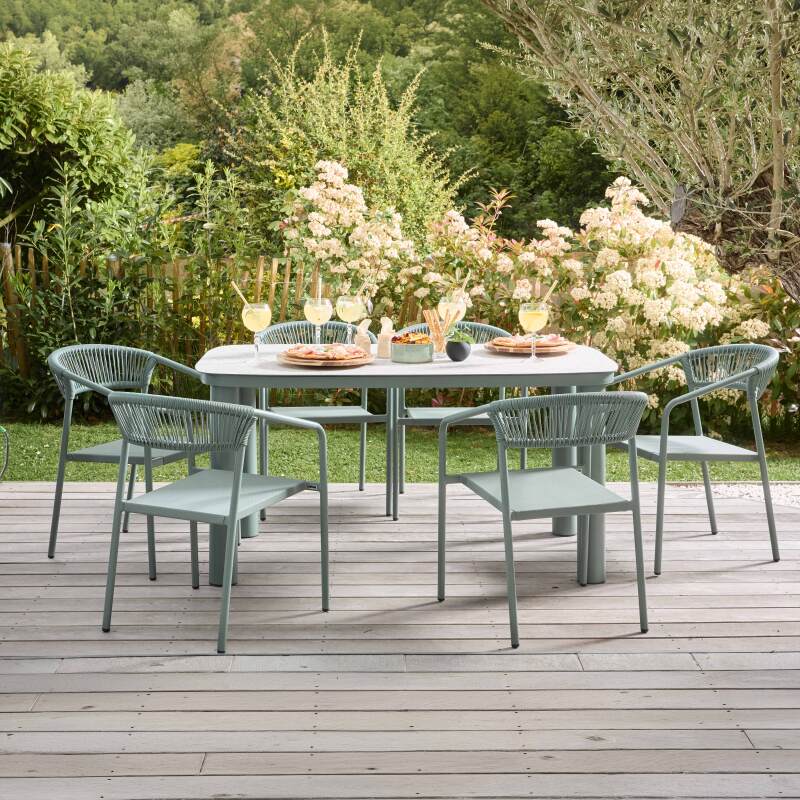 Gartenstuhl aus Aluminium und synthetischem Rattan mit Armlehnen (6/7)