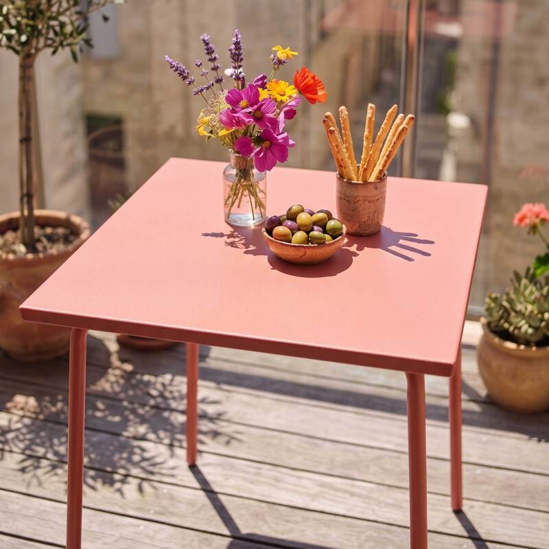 Gartentisch Quadratisch aus Metall, 2 bis 4 Personen, 70x70 cm (2/7)