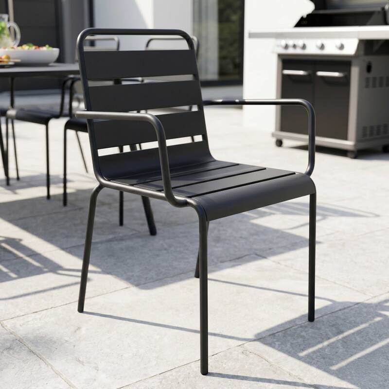 Gartentisch aus Metall, 180x90 cm, und 8 Stühle mit Armlehnen (3/7)