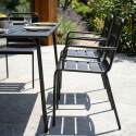 Quadratischer Gartentisch aus Metall, 120x120 cm, und 8 Stühle mit Armlehnen