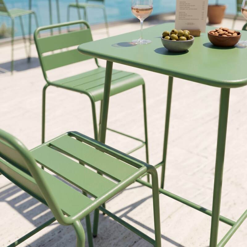 Garten-Hochtisch im Bistro-Stil, quadratisch, aus Metall, 70x70 cm, und 2 Hochstühle (4/7)