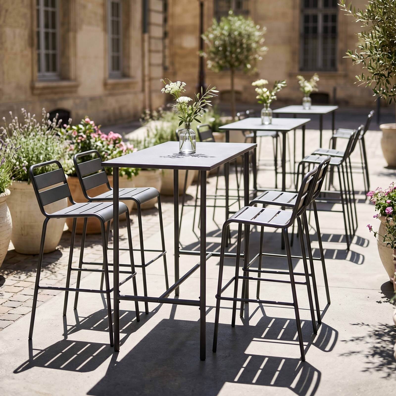 Garten-Hochtisch aus Metall 120x60x105 cm
