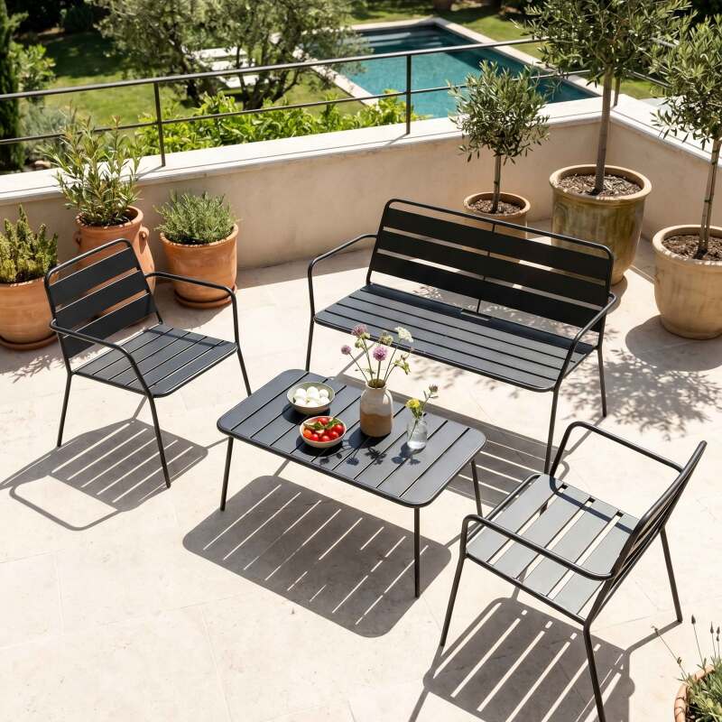 Gartensessel niedrig aus Metall (6/73)