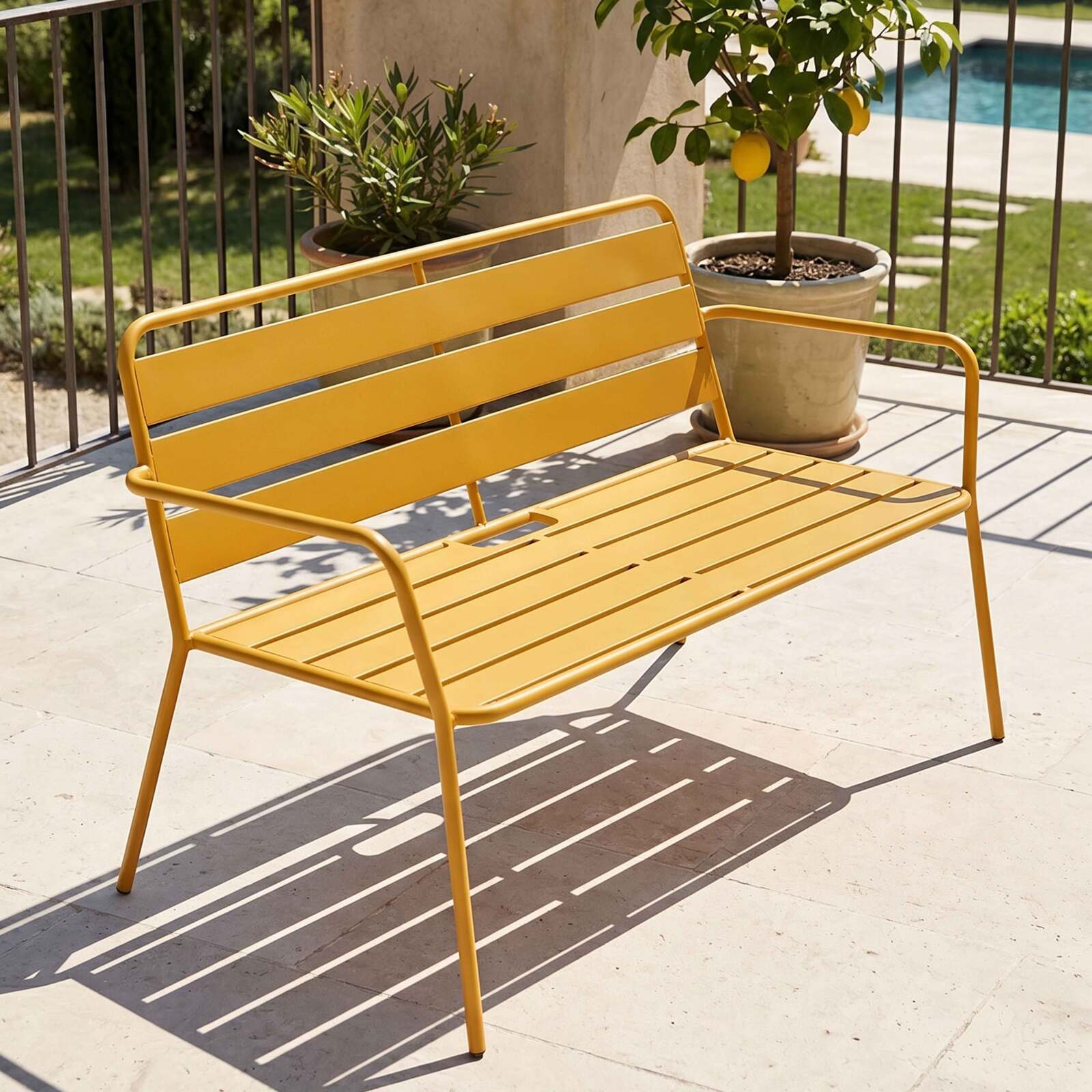 Gartensofa aus Metall