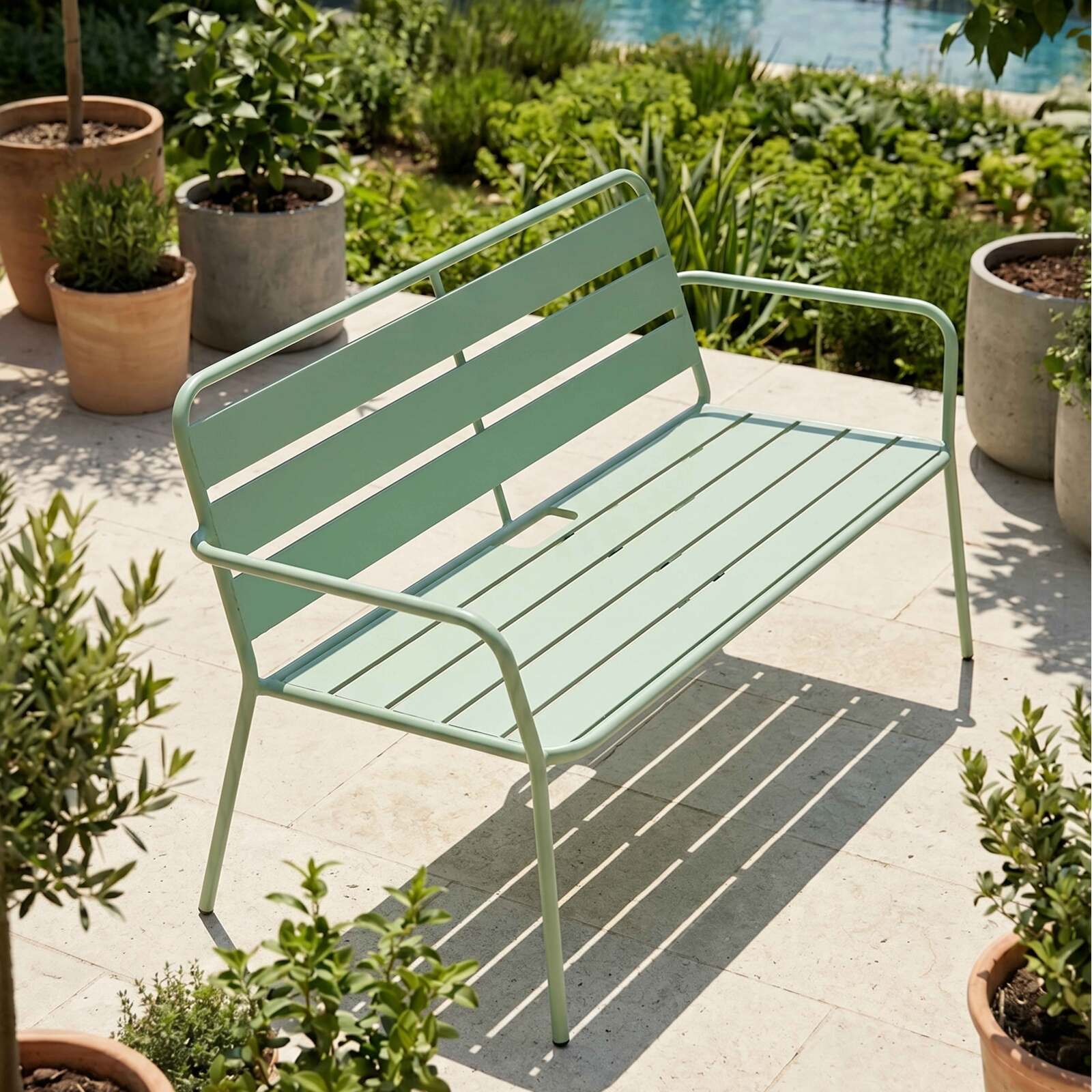 Gartensofa aus Metall