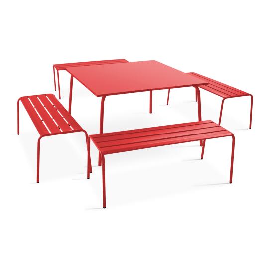 Quadratischer Gartentisch 120 x 120 cm und 4 Metallbänke