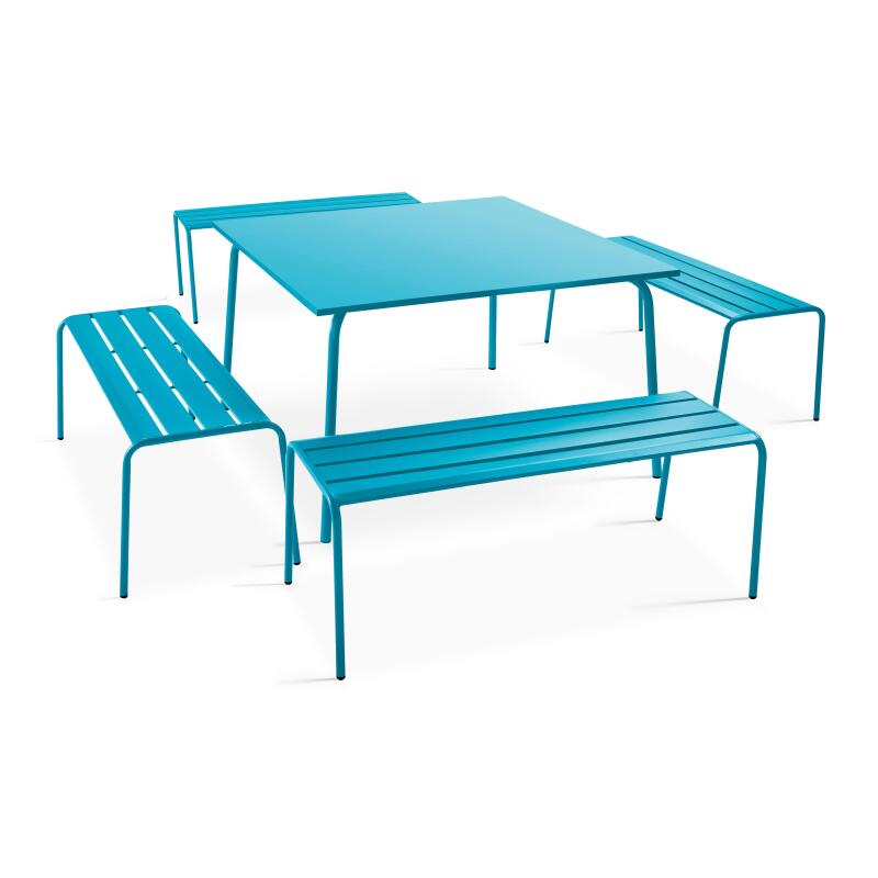Quadratischer Gartentisch 120 x 120 cm und 4 Metallbänke 