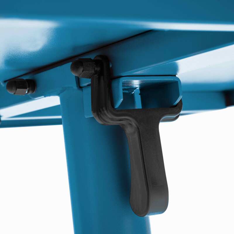 Klappbarer Bistrot-Gartentisch, quadratisch, 70 x 70 cm, aus Metall und 2 Stühle mit Armlehnen 