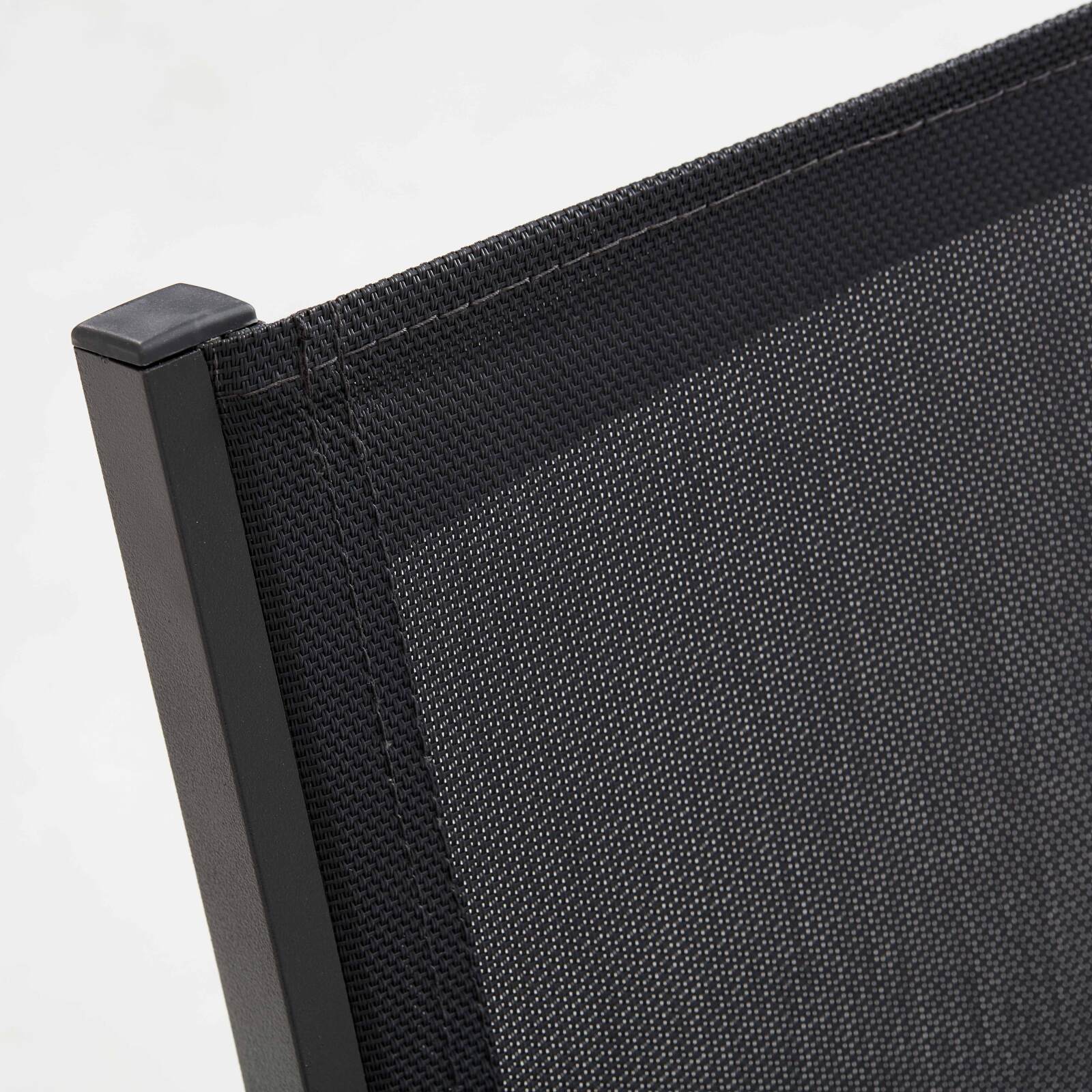 Gartentisch aus Aluminium und Keramik mit Tilt-Muster + 6 Stühle und 2 Sessel 