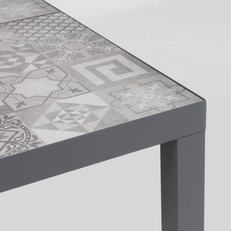 Rechteckiger Gartentisch aus Keramik mit Karomuster, 182 x 121 cm + 10 Stühle 