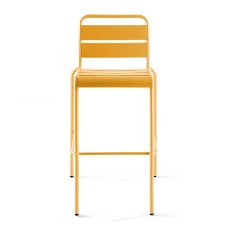 Hochstuhl aus Metall im industriellen Stil (5/6)