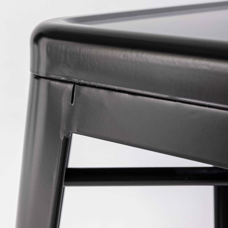 Set von 4 Barhockern in mattem Finish 