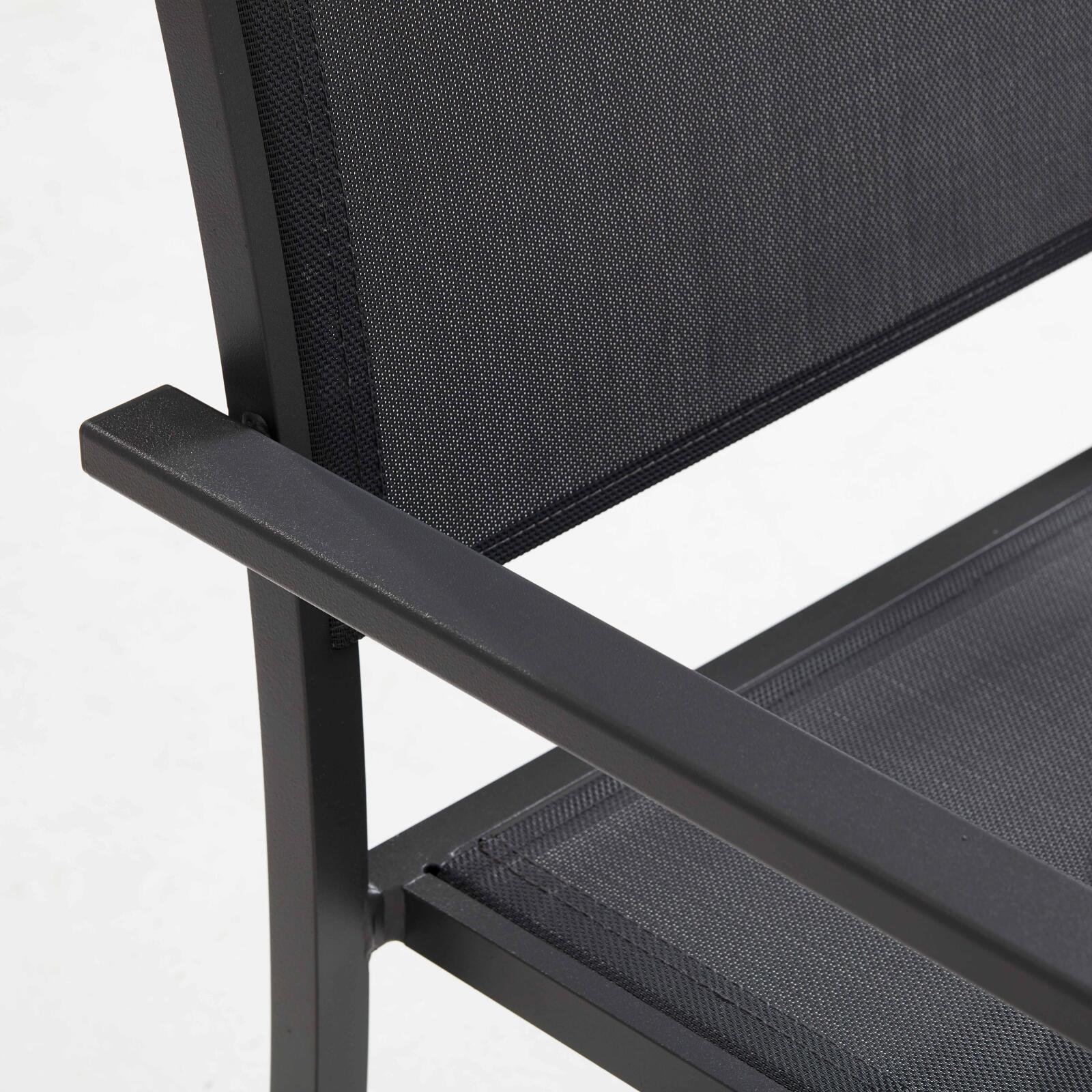 Rechteckiger Gartentisch mit ausziehbarer Keramikholzplatte, 8 Stühlen und 2 Stühlen mit Armlehnen 