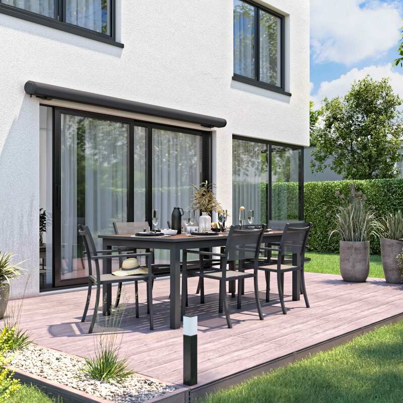 Markisenbanner 2,95 x 2,50 m mit integrierter Kiste 