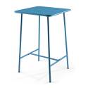 Hochbar-Tisch 70 cm x 70 cm und 4 hohe Metallstühle