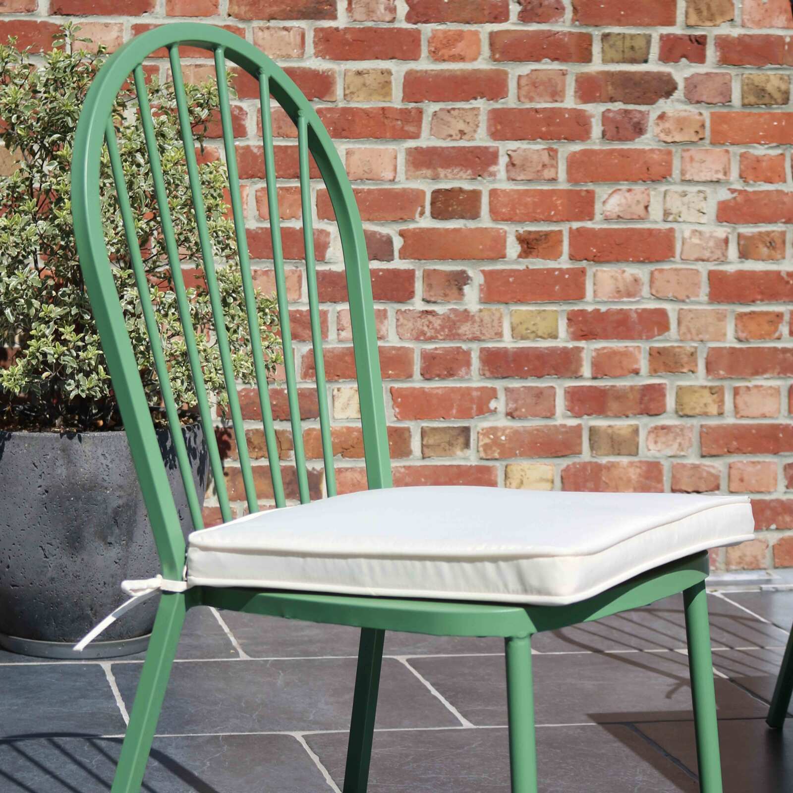 Set von 4 einfarbigen Außenstuhlkissen 40 x 40 cm 