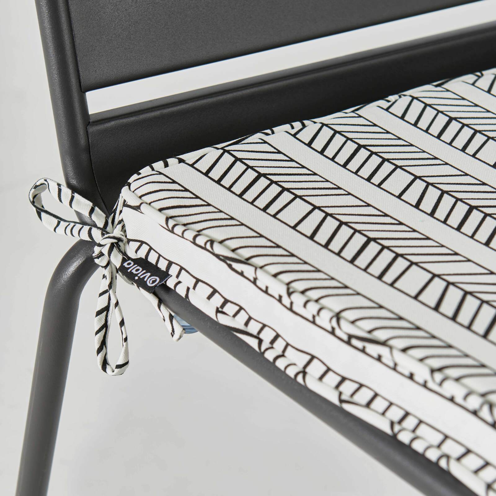 Set von 4 Außenstuhlkissen mit Muster 40 x 40 cm 