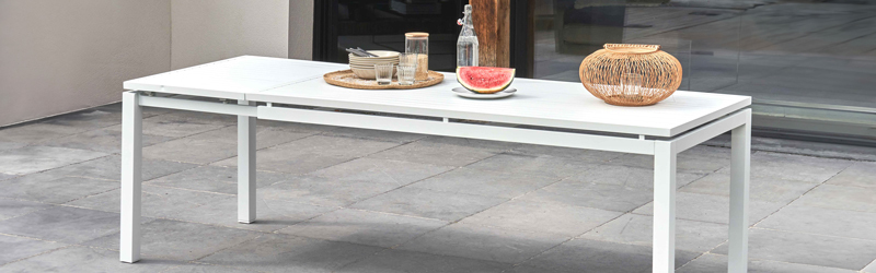 rechteckige ausziehbare Gartenmöbel - Platz in der Stadt optimal nutzen