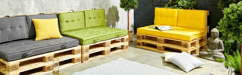 Paletten-Gartenmöbel