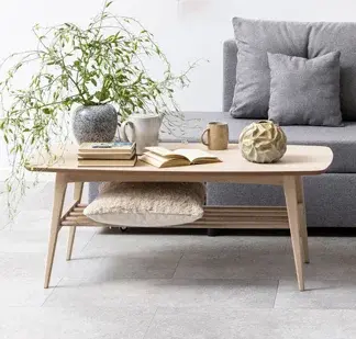 Wie lange hält ein Couchtisch im Wohnzimmer?